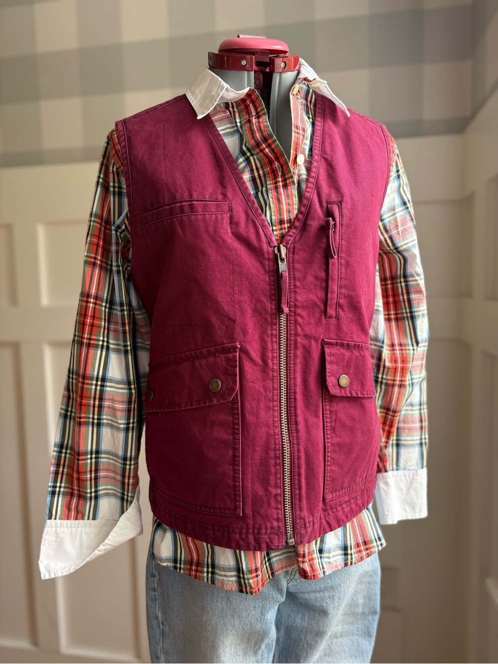 Duluth Trading Co Cotton Outdoor Plum Zip-Front Work Vest Medium